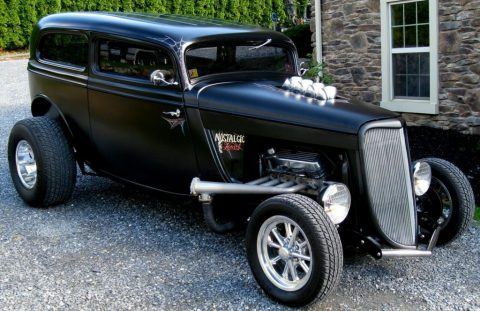 1934 Ford Tudor zu verkaufen