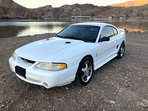 1997 Ford Mustang zu verkaufen