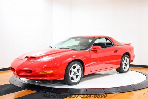 1996 Pontiac Firebird zu verkaufen